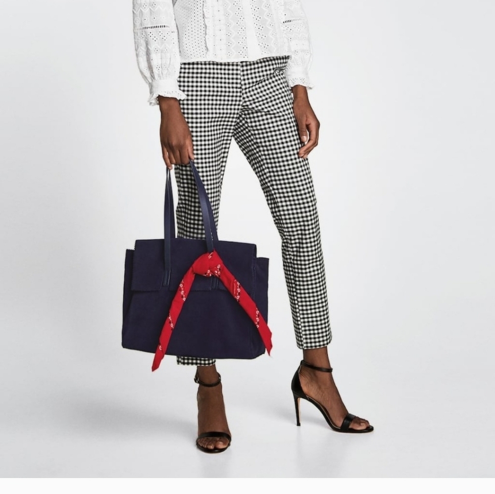 Zara Navy Blue Satchel with Red Scarf Accent does not have the red cloth - Picture 5 of 12